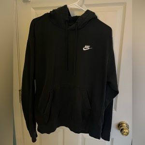 black nike sweatshirt